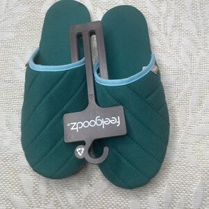 Feelgoodz Teal Quilted Slippers small 6-7